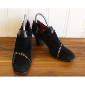 EVERYBODY by B.Z. MODA Black Booties Size 37 ‎  US Size 7
